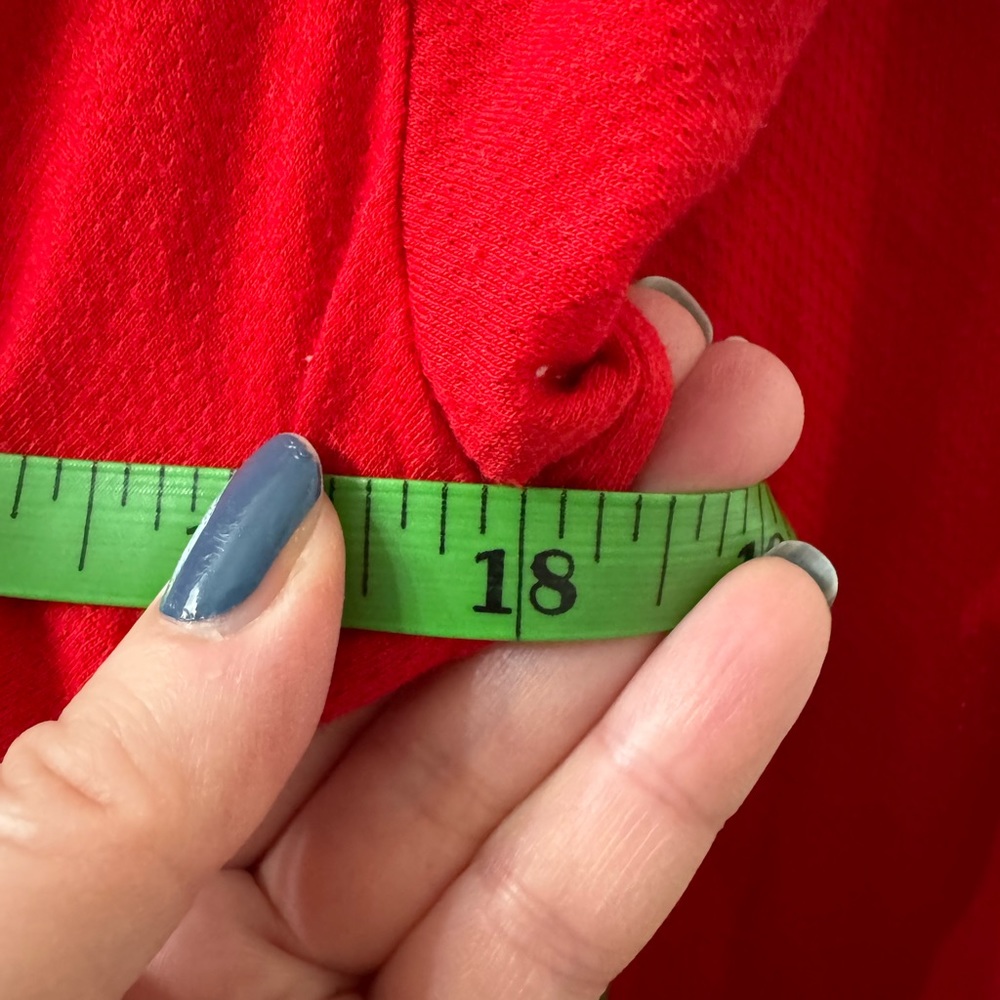 SOLD NIKE Dri-Fit Lightweight Red Hoodie - Large (Youth) - Picture 5 of 8